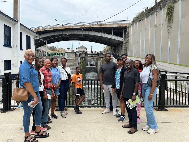 Erie Canal Flight of Five Lock Tender Tour - Image 1