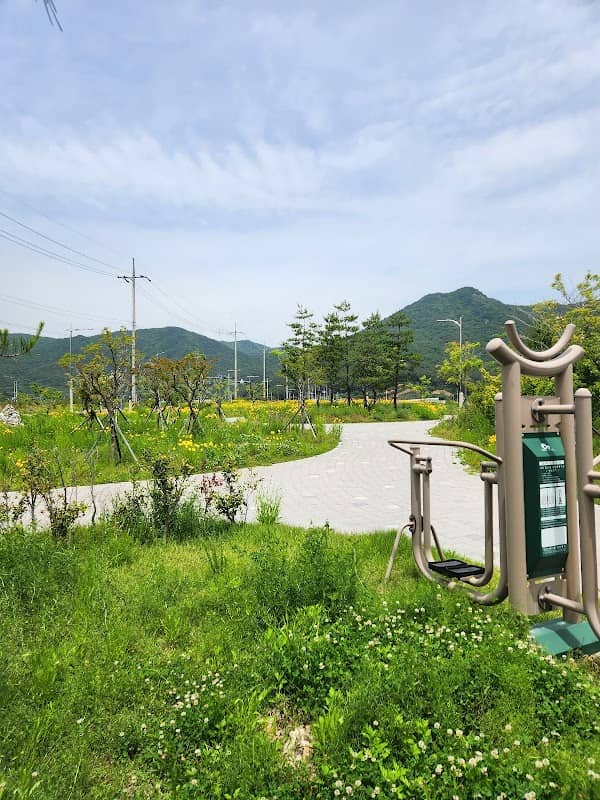 Gong-Won - Image 1