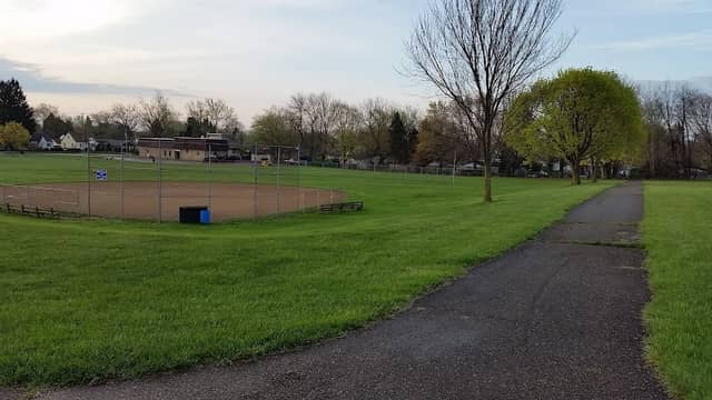 Harmont Park - Image 2