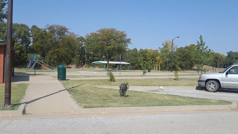 Specht Park - Image 1