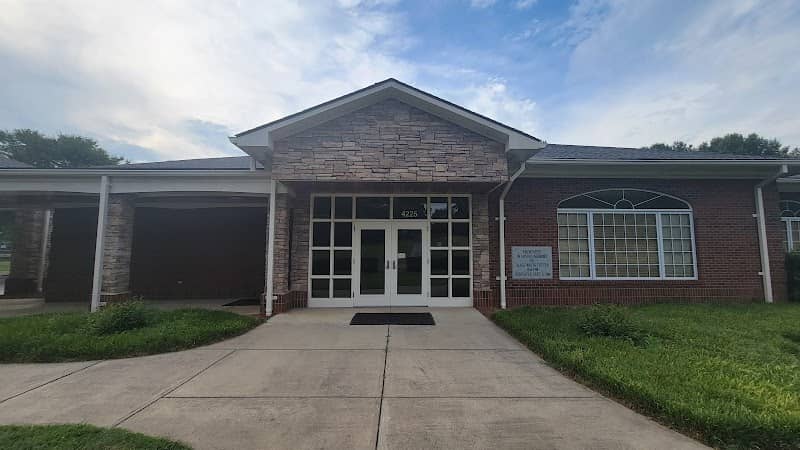 Village of Tobaccoville Community Center - Image 3