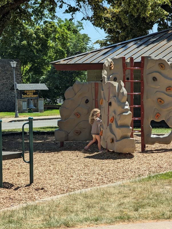 Veterans Memorial Park - Image 1