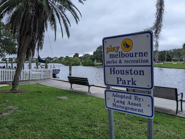 Houston Street Park - Image 2