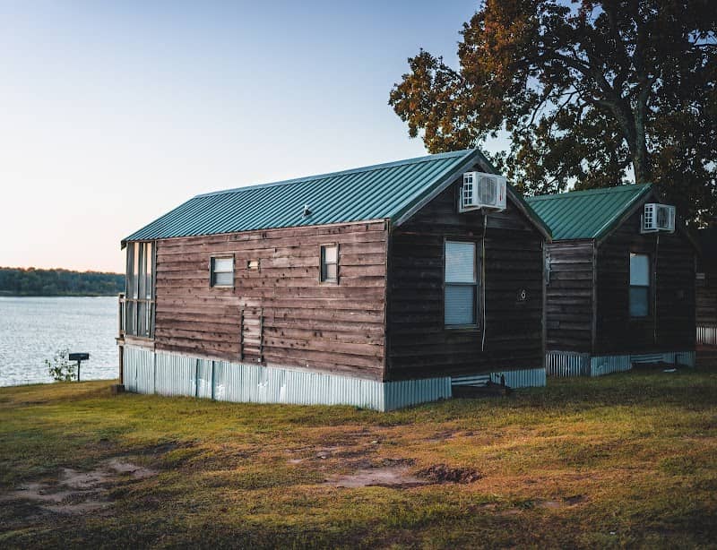 Willow Springs Marina & Resort - Image 1