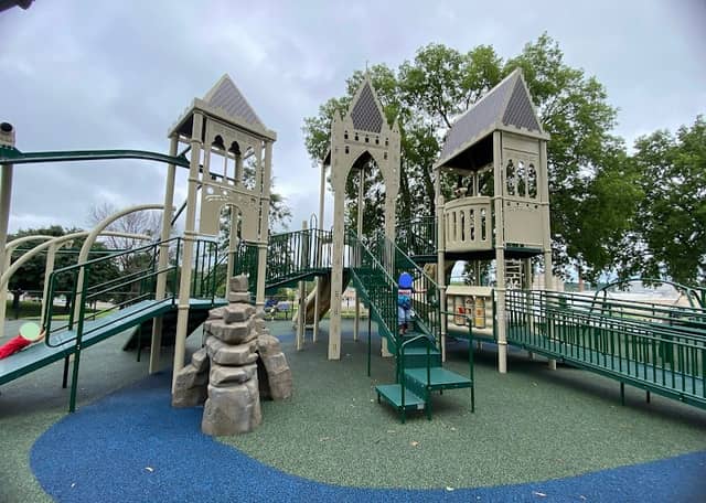 German Park - Image 1
