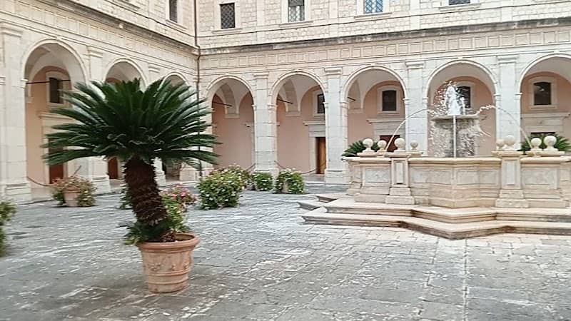 Fontana - Image 1