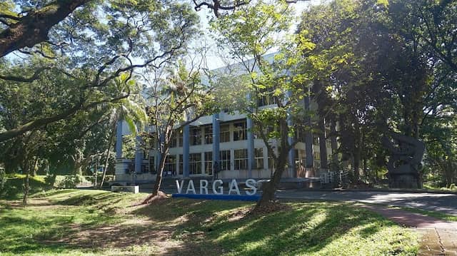 Vargas Museum - Image 1
