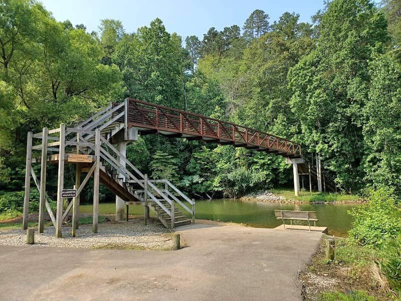 East Lakeshore Trail Coytee Loop Trailhead - Image 1