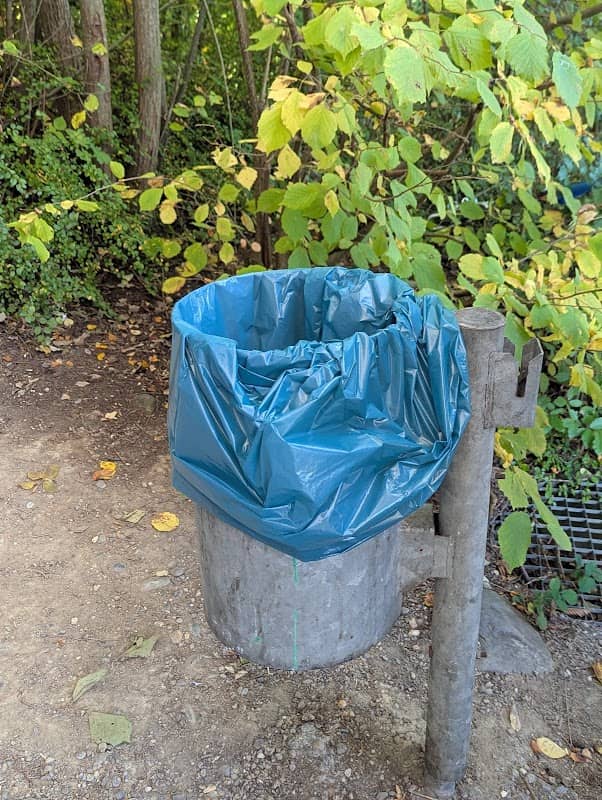 Mülleimer der gss - Image 1