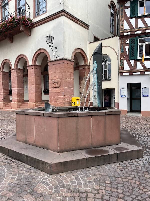 Brunnen am Marktplatz - Image 2