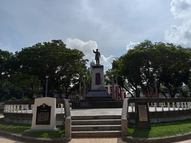 Plaza Libertad - Image 1