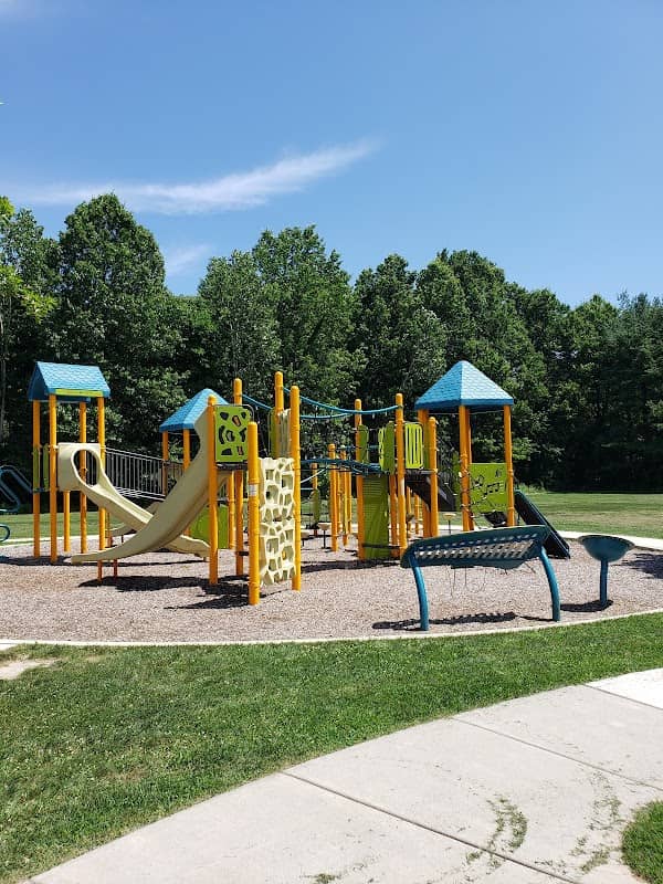 Robert L. Waskom Park - Image 2