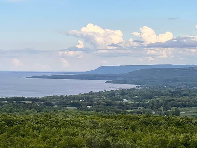 Irish Mountain Lookout - Image 1