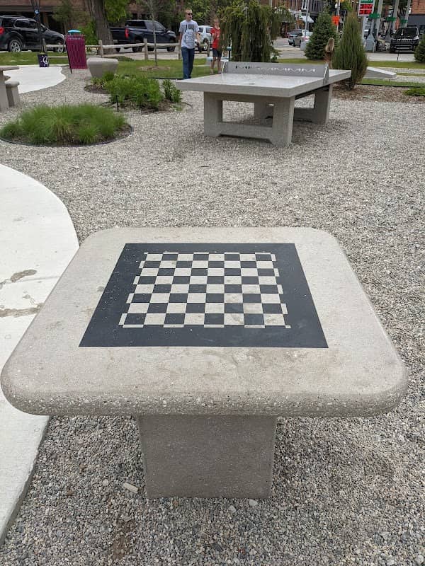 Howell Summit Gardens - Image 3