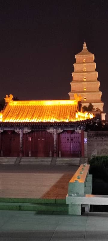 Dayan Pagoda South Square - Image 2