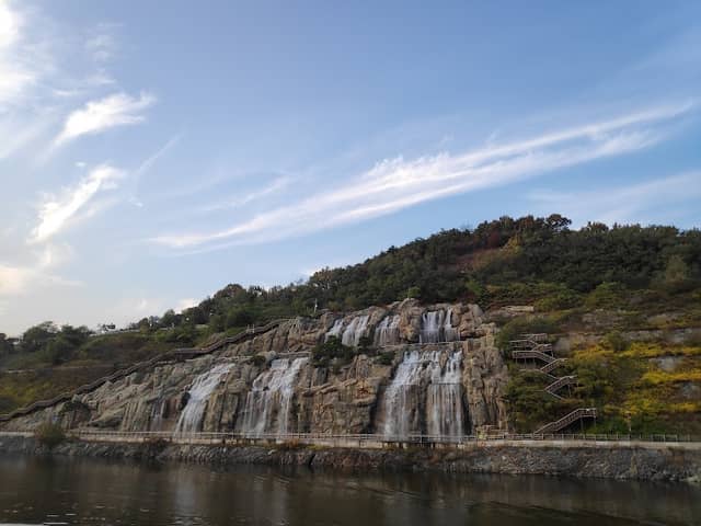 아라폭포 - Image 1