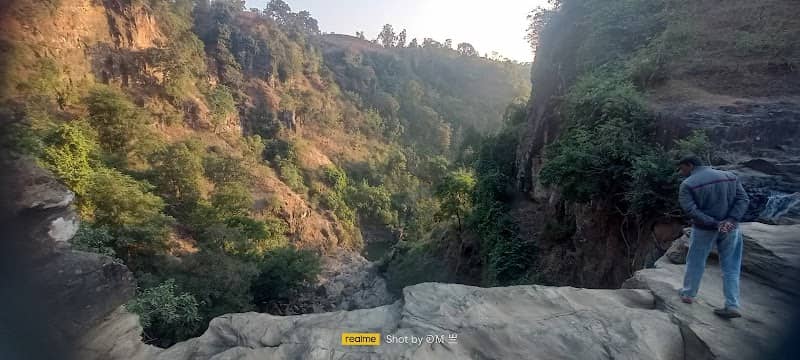 Rani kund waterfall - Image 1