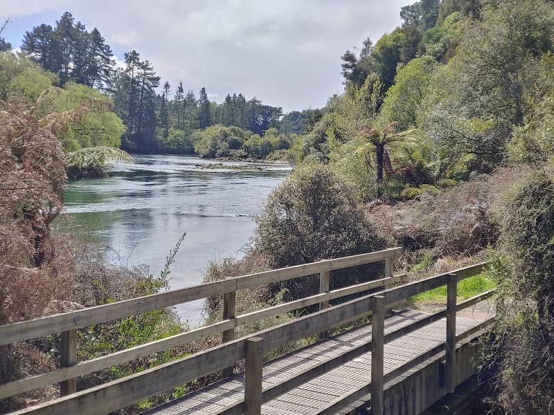 Huka Falls Walkway - Image 1