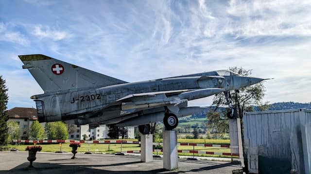 Mirage Jet Display - Image 1