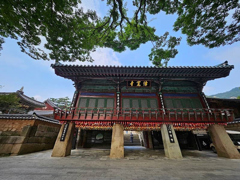 Jingwansa Temple - Image 2