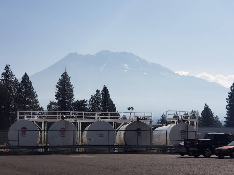 Mount Shasta Viewpoint - Image 3