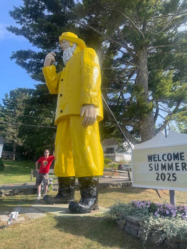 Brown’s Wharf Giant Fisherman - Image 1