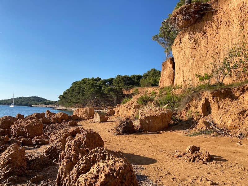 Podbrizi pješčana plaža Vrgada - Image 1