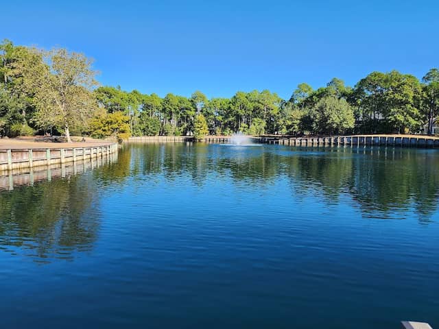 Woodlands Park - Image 1