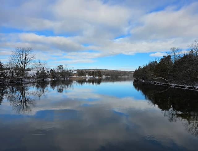 Bata Island Trailhead - Image 1