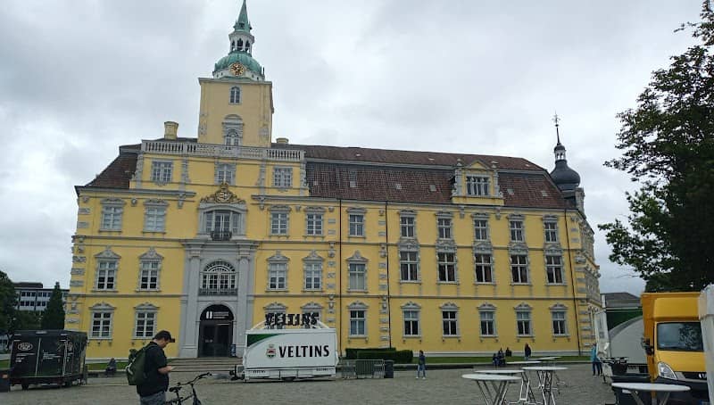 Oldenburg in Oldenburg, Sehenswürdigkeiten und Umgebung - Image 2