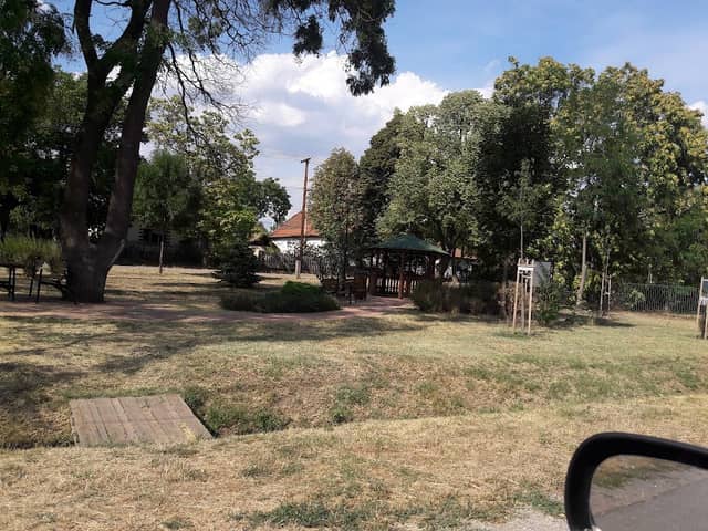 Park - Image 1