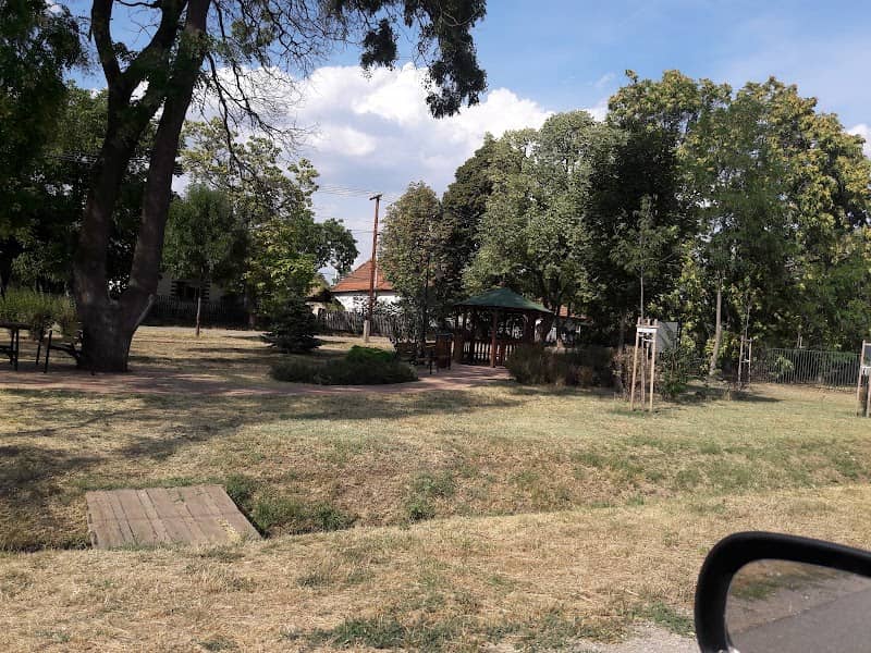 Park - Image 1