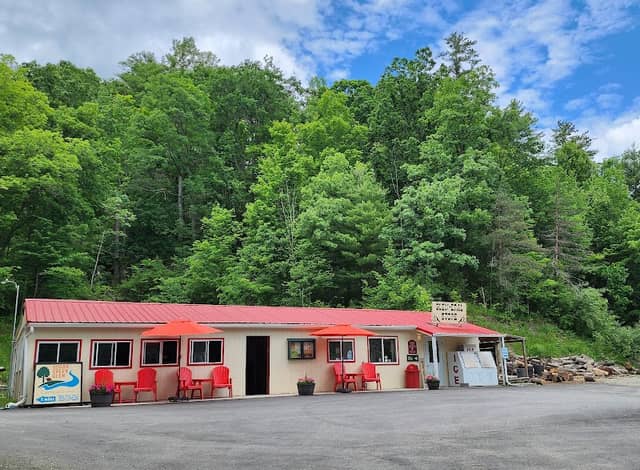 Sugar Creek Glen Campground - Image 1
