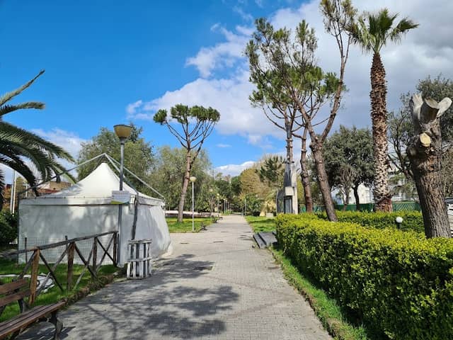 Villa Comunale Di Crispano - Image 1