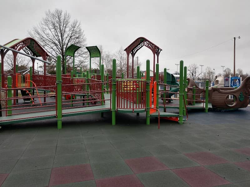 Salem City Park - Image 2
