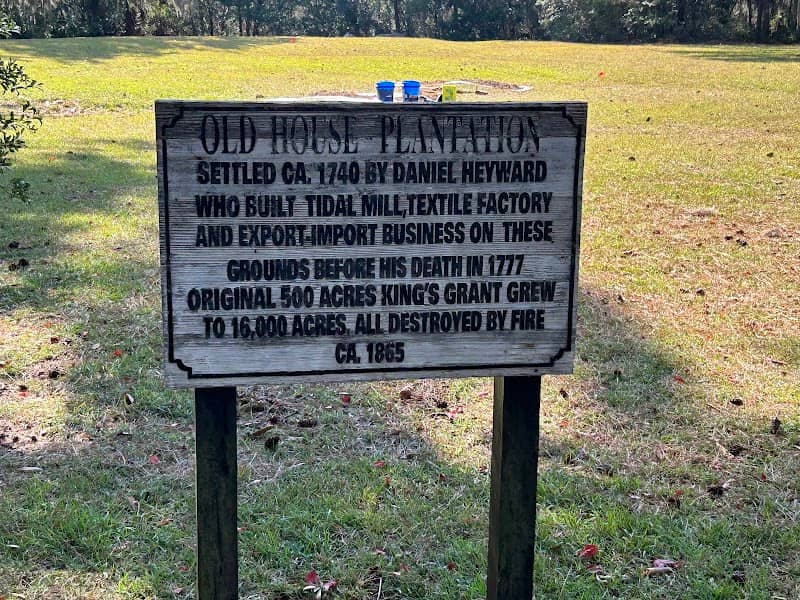 Old House Plantation - Image 1
