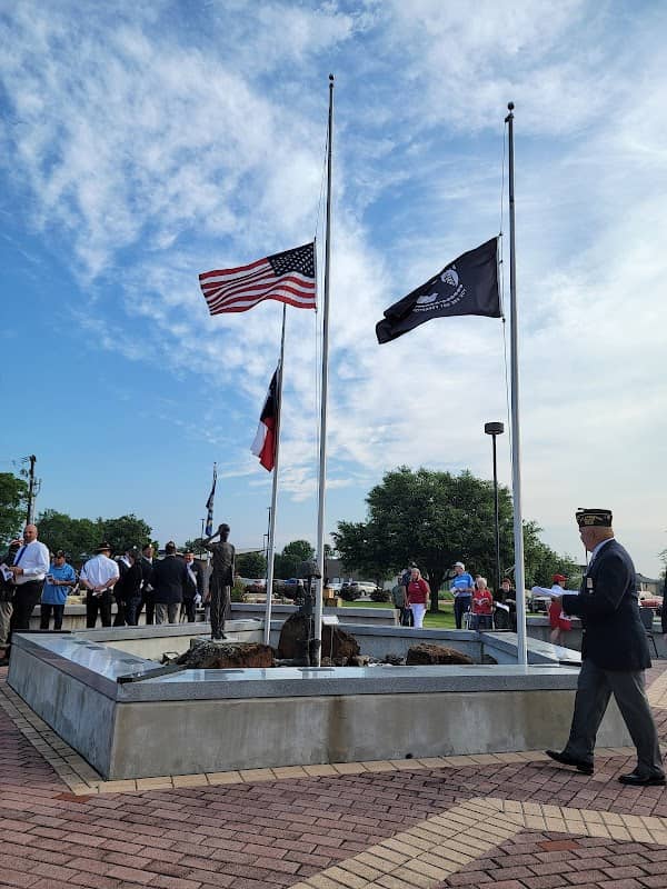 Veteran's Memorial Plaza - Image 1