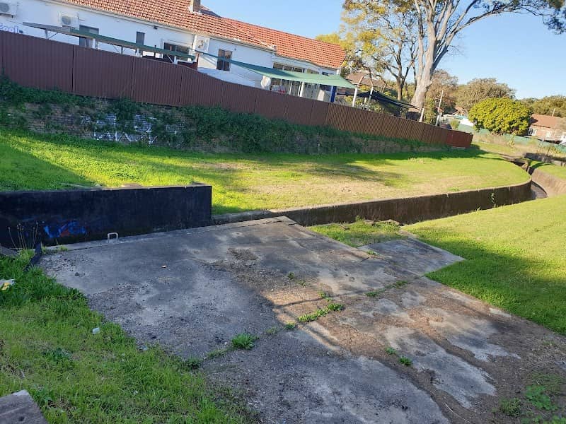 Dobroyd Canal Shoulder North - Image 2