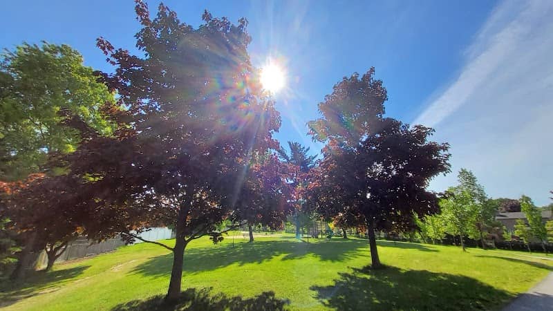 Garden Walk Park - Image 1