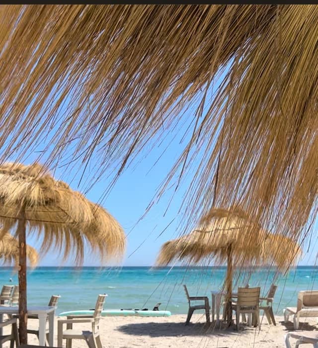 The Family Beach - Image 1