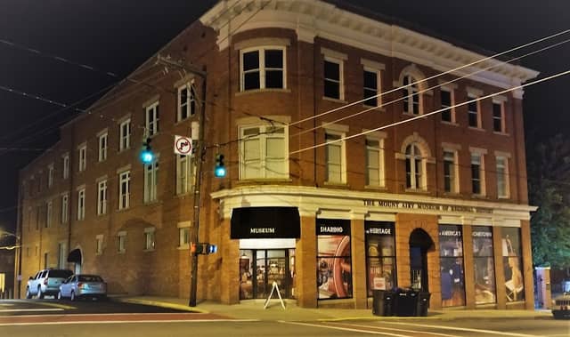 Historic Mount Airy Ghost Tours - Image 1