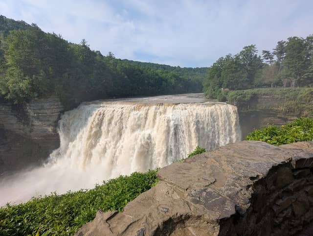 Letchworth Middle falls View point - Image 1