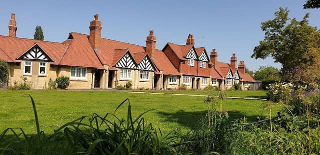 Naunton Park - Image 2