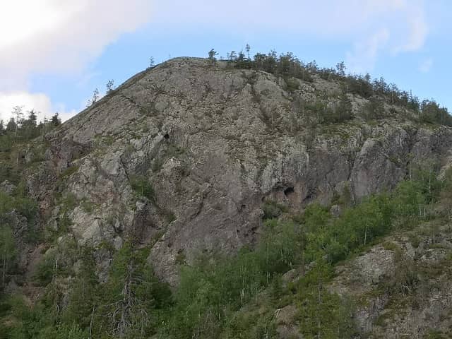 Pirunkirkko Cave - Image 1