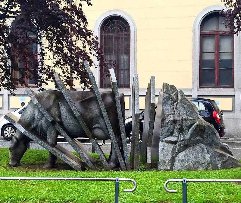 Scultura di pietra - Image 1