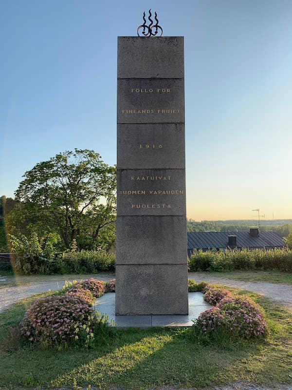 Finnish Civil War Memorial - Image 2