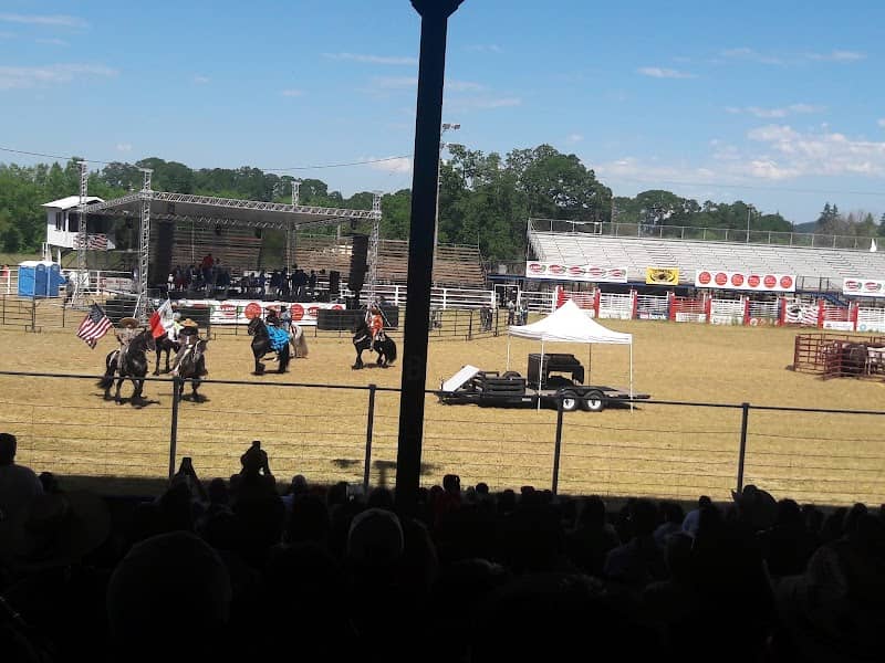 Molalla Buckeroo Association - Image 1