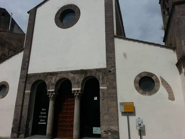 Chiesa di San Salvatore a Corte - Image 1