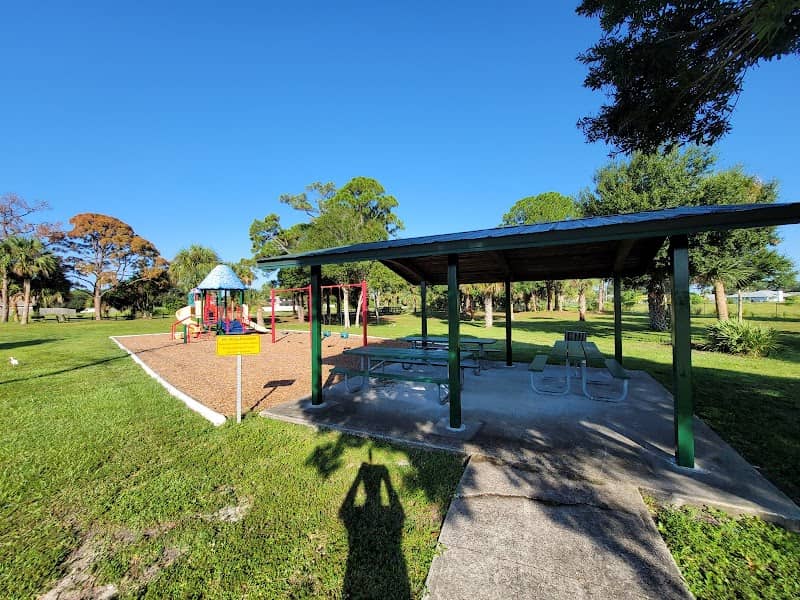 Oak View Park - Image 1
