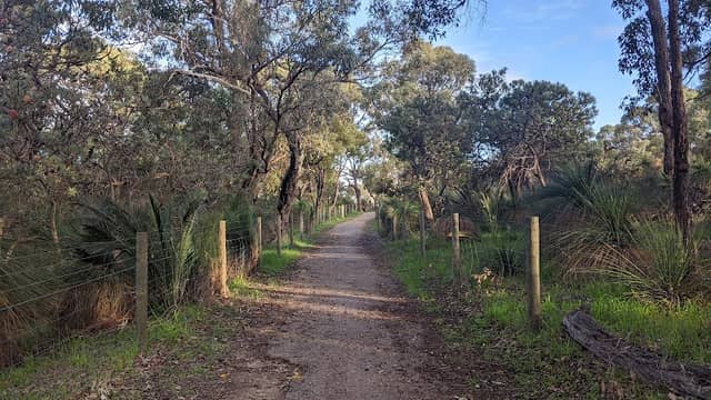 Star Swamp Bushland Reserve - Image 2